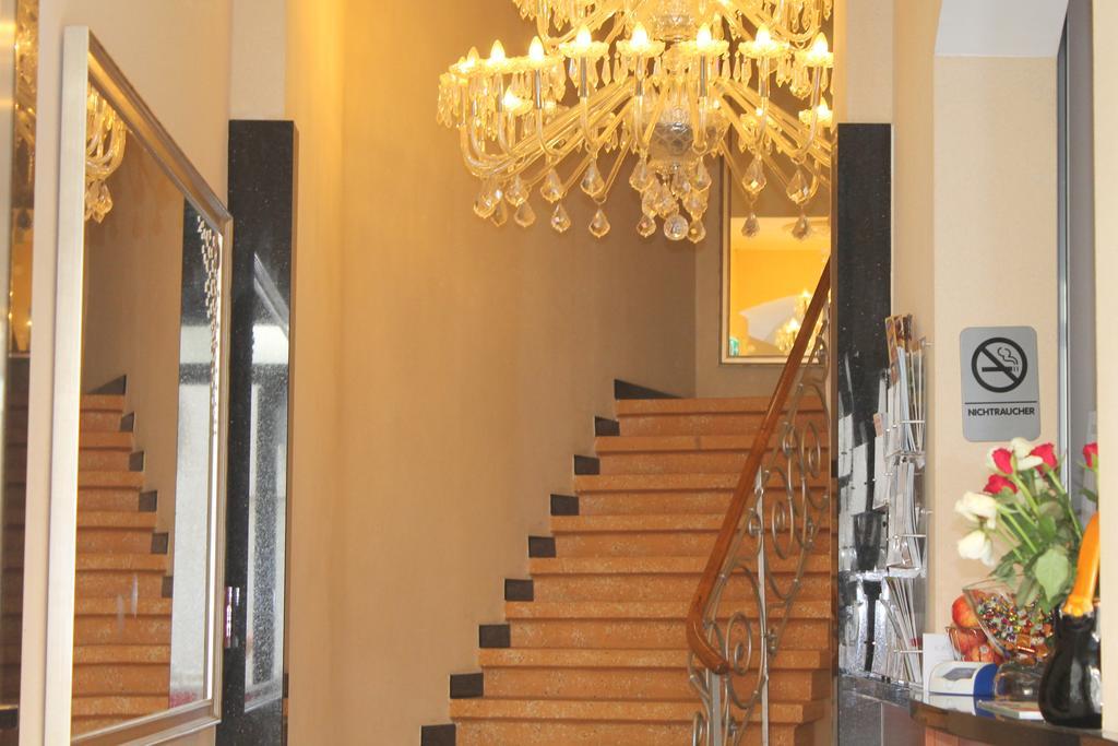 Hotel Expo Frankfurt City Centre Франкфурт-на-Майне Экстерьер фото