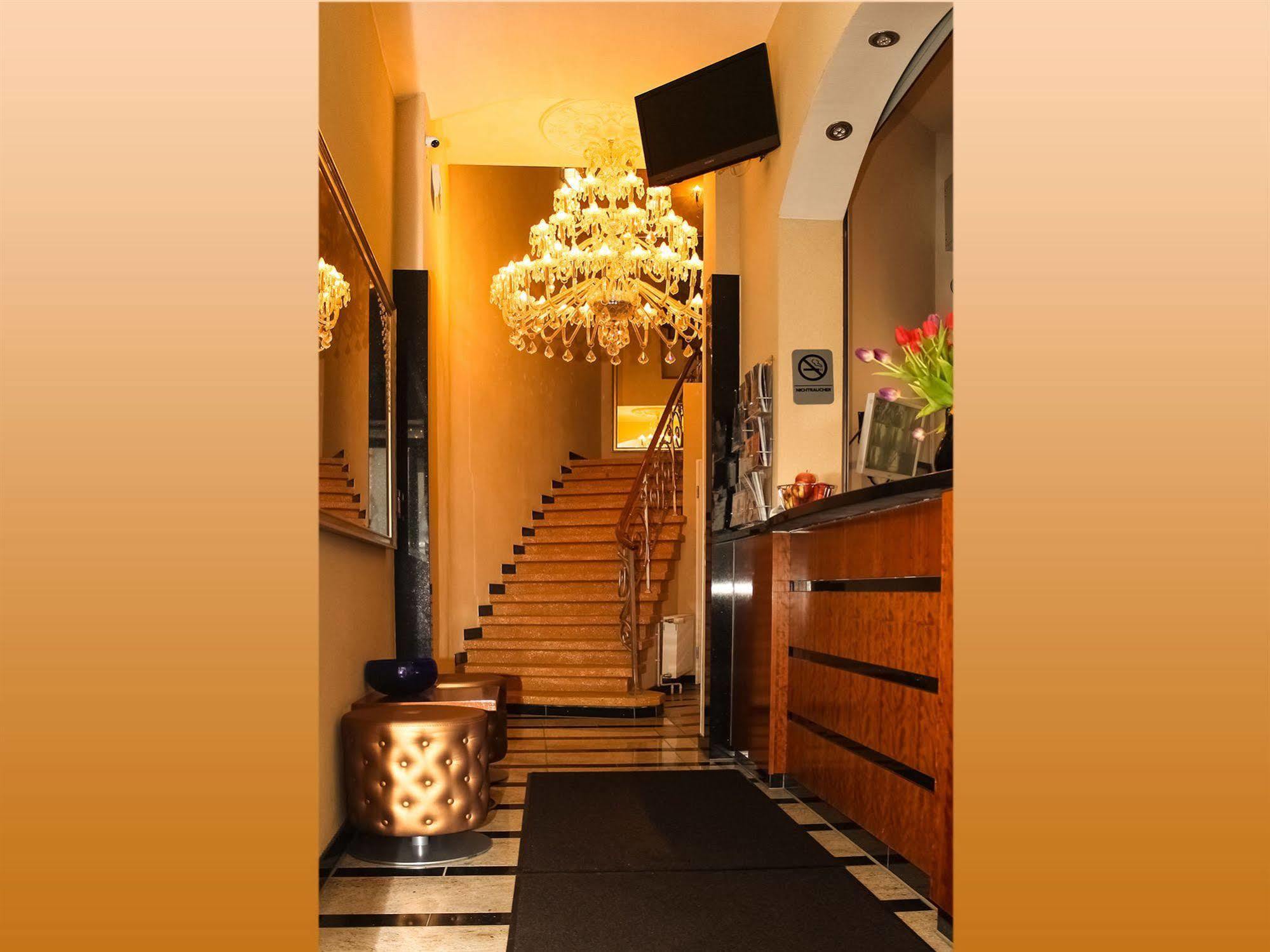 Hotel Expo Frankfurt City Centre Франкфурт-на-Майне Экстерьер фото